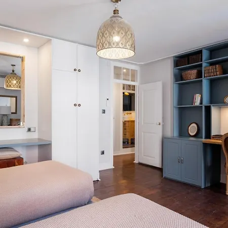 Bella Vista - Modern Classic In Heart Of City Lisbon