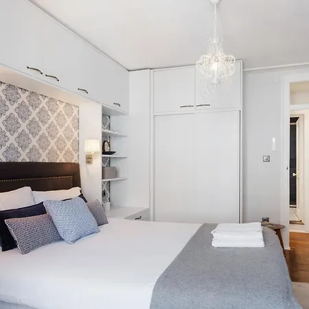 Bella Vista - Modern Classic In Heart Of City Lisbon